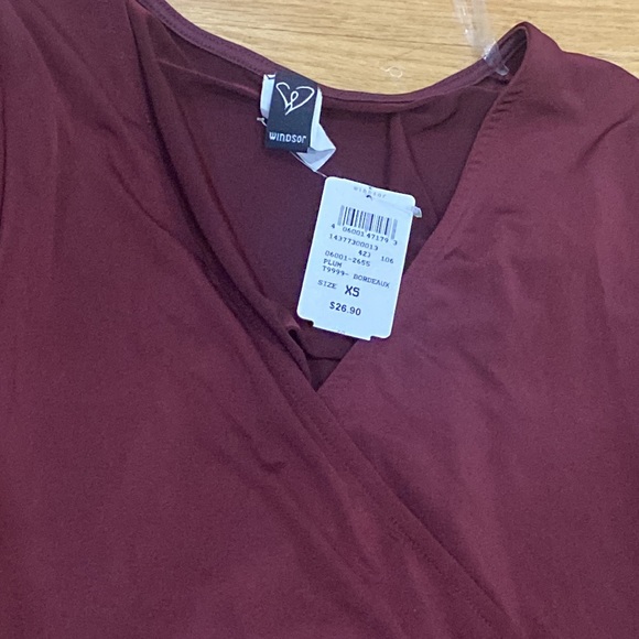Windsor wine burgundy long sleeve wrap top XS NEW WITH TAGS - Picture 2 of 5